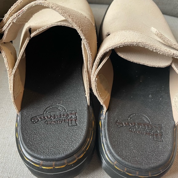 NWOT Dr Martens Carlson Suede Casual Slingback Mules Size 6 Women’s - Picture 12 of 15